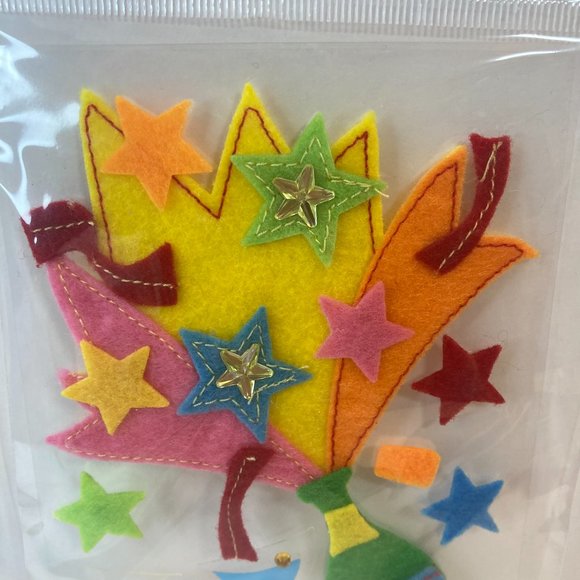 Scrapbook Embellishments Felt Stickers Party Balloon Stars Paper Crafts Cards - Picture 6 of 13
